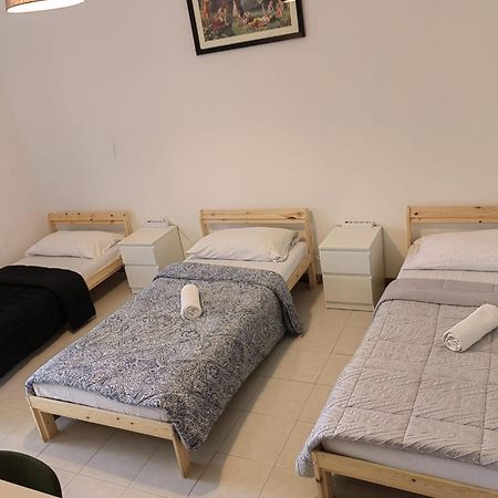 Rahima Guest House Rome Bagian luar foto